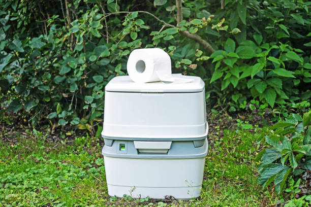 Best Construction site porta potty rental  in Grinnell, IA